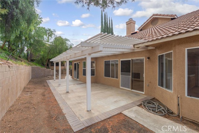 29608 Bright Spot Road, Highland CA: https://media.crmls.org/medias/c651610a-dec3-4d21-9138-5ff4ce2c0b44.jpg
