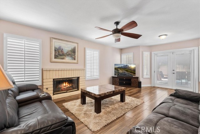 Detail Gallery Image 14 of 46 For 10197 via Apolina, Moreno Valley,  CA 92557 - 4 Beds | 2/1 Baths