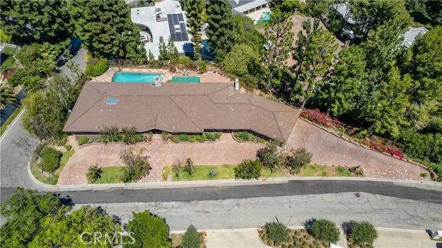 16172 Royal Oak Road photo 37