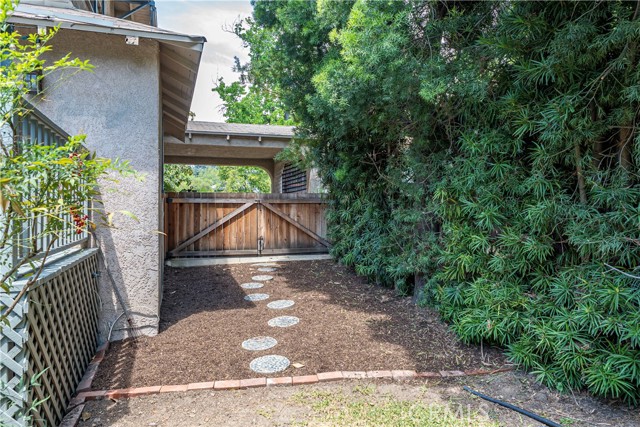 Detail Gallery Image 43 of 56 For 526 W 12th St, Claremont,  CA 91711 - 3 Beds | 2/1 Baths