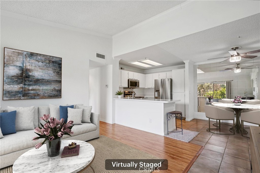 1995 Las Colinas Circle #307