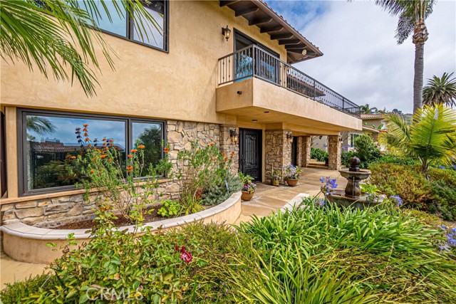 1508 Via Montemar, Palos Verdes Estates, California 90274, 4 Bedrooms Bedrooms, ,4 BathroomsBathrooms,Residential,For Sale,Via Montemar,SB24124590