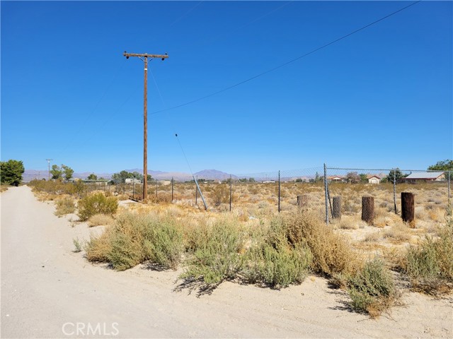 Detail Gallery Image 4 of 10 For 0 Foothill Rd, Lucerne Valley,  CA 92356 - – Beds | – Baths