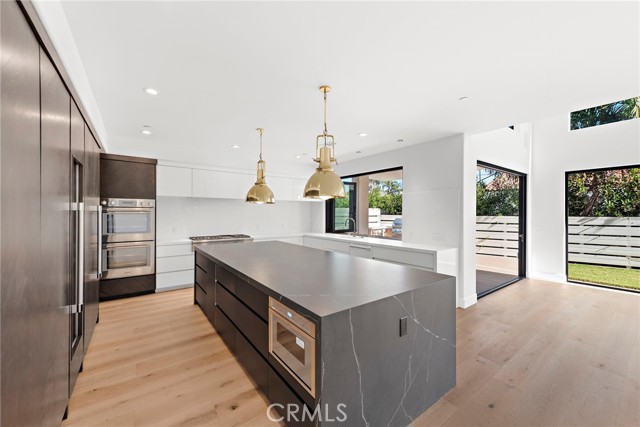 Detail Gallery Image 15 of 40 For 207 W Avenida San Antonio, San Clemente,  CA 92672 - 5 Beds | 4/1 Baths