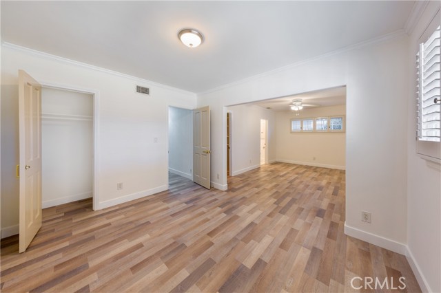 22151 Ingomar Street, Canoga Park CA: https://media.crmls.org/medias/c6574299-8675-4c20-b000-ddac2b85ecd5.jpg