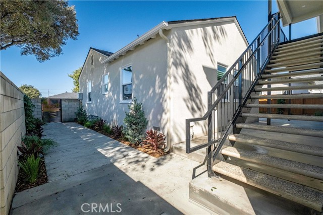 Image 35 of 51 For 5602 Verdura Ave