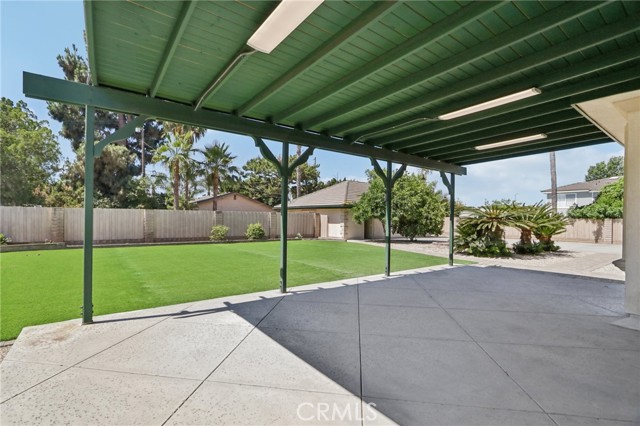 Image 52 of 62 For 16860 Rayen Street