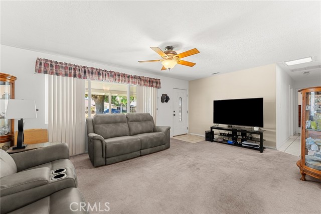 Detail Gallery Image 4 of 20 For 26364 Plymouth St, Hemet,  CA 92544 - 3 Beds | 1 Baths