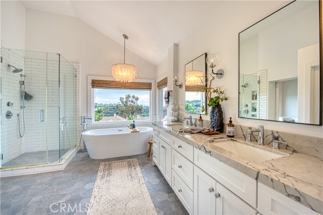 Detail Gallery Image 15 of 29 For 16 Vintage, Laguna Niguel,  CA 92677 - 5 Beds | 3 Baths