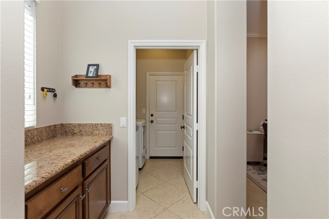 Detail Gallery Image 24 of 71 For 24098 Boulder Oaks Dr, Corona,  CA 92883 - 2 Beds | 2 Baths