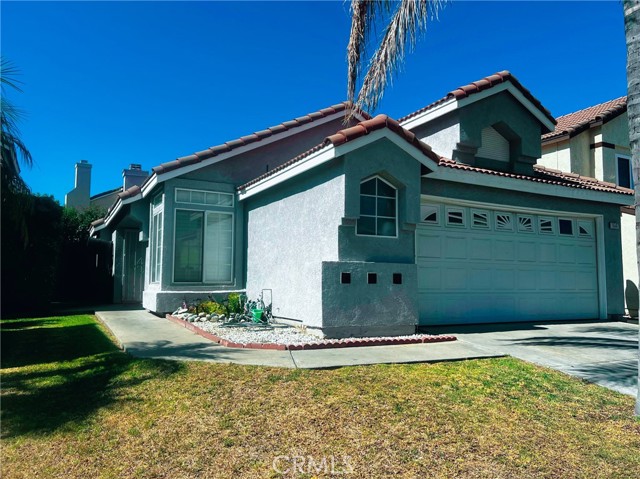 Detail Gallery Image 1 of 1 For 15597 Willow Dr, Fontana,  CA 92337 - 3 Beds | 2 Baths