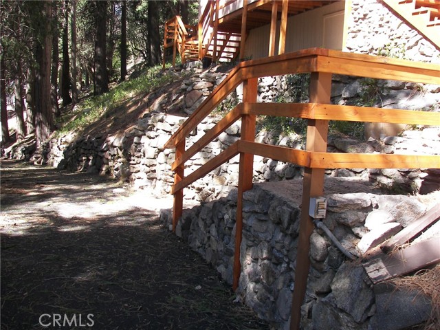 Detail Gallery Image 10 of 69 For 21636 Sawpit Canyon, Cedarpines Park,  CA 92322 - 3 Beds | 2 Baths