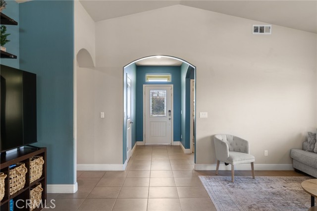 Detail Gallery Image 4 of 44 For 9500 Laurelwood Ct, Shafter,  CA 93263 - 4 Beds | 2 Baths