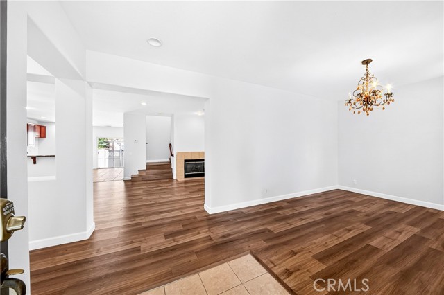 Detail Gallery Image 4 of 43 For 1249 Nicolas, Fullerton,  CA 92833 - 4 Beds | 3/1 Baths