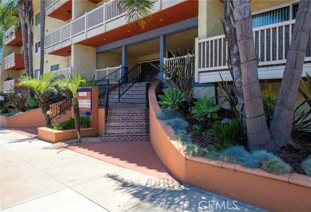 1707 Pacific Coast, Hermosa Beach, California 90254, 1 Bedroom Bedrooms, ,1 BathroomBathrooms,Residential,For Sale,Pacific Coast,SB24133255