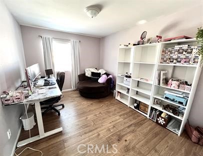 https://media.crmls.org/medias/c65d491a-5dc0-480e-b16a-bc87ee0debf3.jpg?preset=X-Large