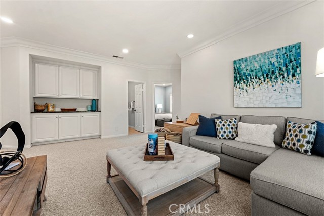 Detail Gallery Image 49 of 75 For 27153 Woodbluff Rd, Laguna Hills,  CA 92653 - 5 Beds | 4/1 Baths