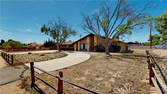 Detail Gallery Image 7 of 66 For 20061 Seneca Rd, Apple Valley,  CA 92307 - 3 Beds | 2 Baths