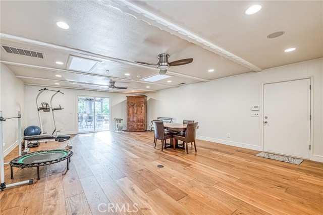 6695 N Van Ness Boulevard, Fresno CA: https://media.crmls.org/medias/c65fb1c6-b1b6-4b82-8b34-e2cf81da7763.jpg