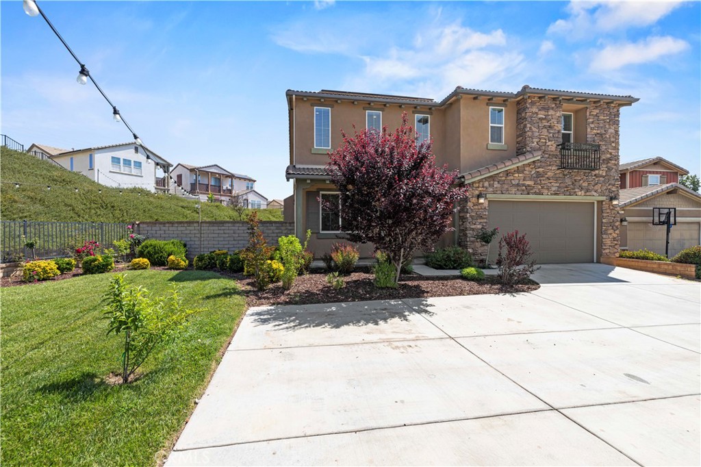 29015 Ridgecrest Court