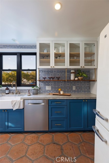 Detail Gallery Image 21 of 43 For 312 W Lutge Ave, Burbank,  CA 91506 - 3 Beds | 2 Baths