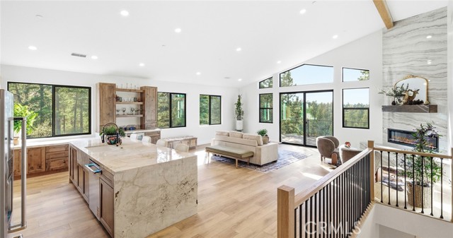 Image 2 of 75 For 455 Tanglewood