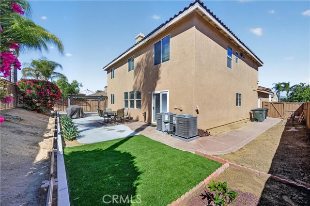 183 La Amistad, Hemet CA: https://media.crmls.org/medias/c6617398-1899-417a-a00a-7ccfb4b3530a.jpg