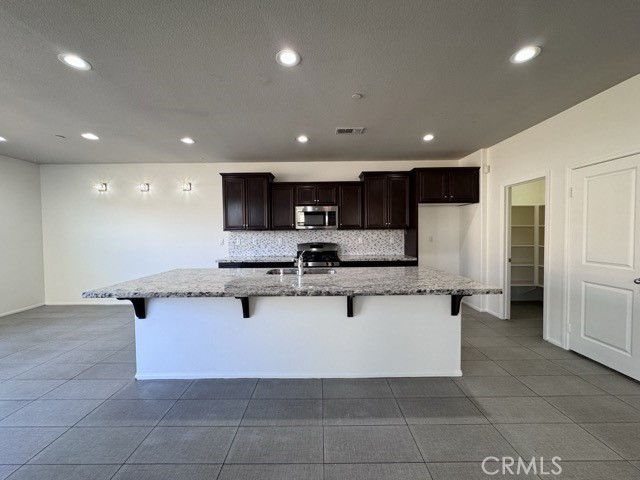 26612 Iron Mountain Street, Menifee CA: https://media.crmls.org/medias/c66200bf-adaa-461e-bbe0-e83c796c13b2.jpg