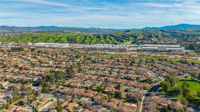 Detail Gallery Image 24 of 25 For 23540 Lampara, Valencia,  CA 91355 - 2 Beds | 2 Baths