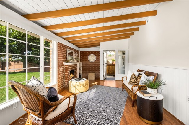 Detail Gallery Image 8 of 30 For 926 W. Valencia Mesa Drive, Fullerton,  CA 92835 - 3 Beds | 1/1 Baths