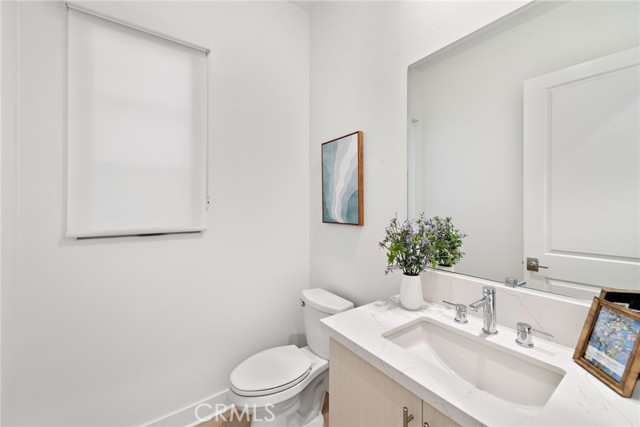 215 Sutters Mill, Irvine CA: https://media.crmls.org/medias/c664c5db-7032-48c0-a06c-7a696bbc9cb5.jpg
