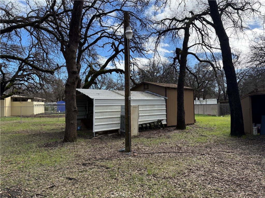 https://media.crmls.org/medias/c665212e-1898-4d7a-8695-93b0aa069682.jpg?preset=X-Large