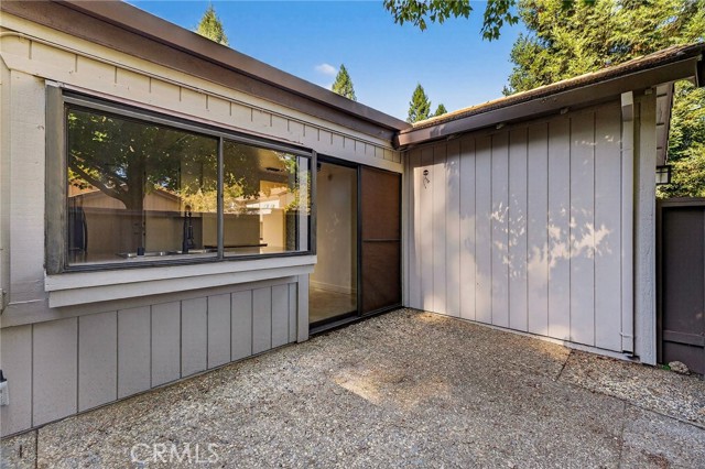 40 Pebblewood Pines Drive, Chico CA: https://media.crmls.org/medias/c665f776-994c-40fe-aa3c-773a989e86ab.jpg