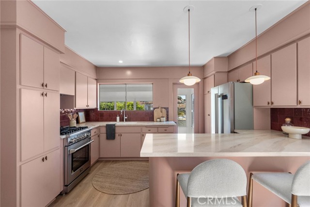 Detail Gallery Image 13 of 43 For 3812 Roderick Rd, Los Angeles,  CA 90065 - 3 Beds | 2 Baths