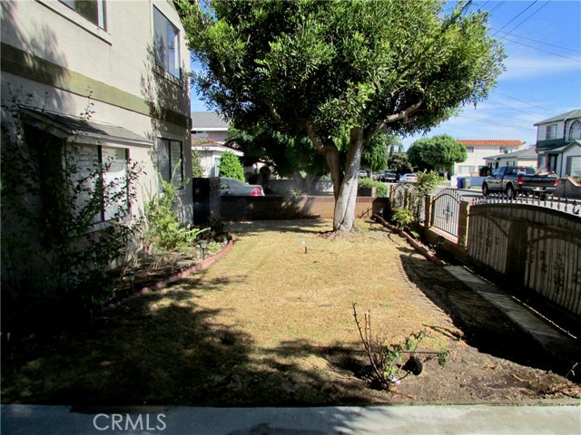 2103 Dufour Avenue, Redondo Beach, California 90278, ,Residential Income,Sold,Dufour,SB17242582