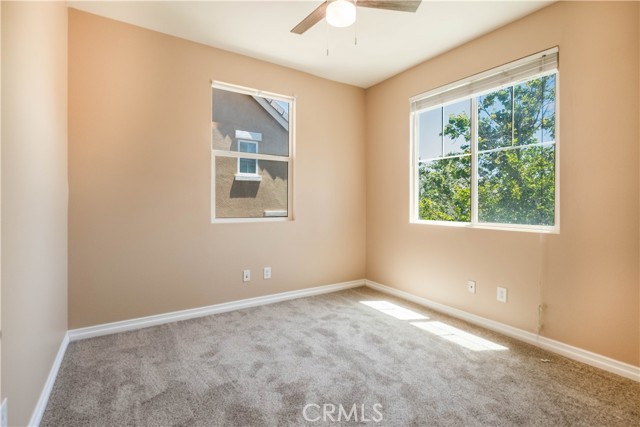 27531 Sunny Creek Drive, Valencia CA: https://media.crmls.org/medias/c66720d2-b38a-45d2-9680-d0c7aff51c3c.jpg