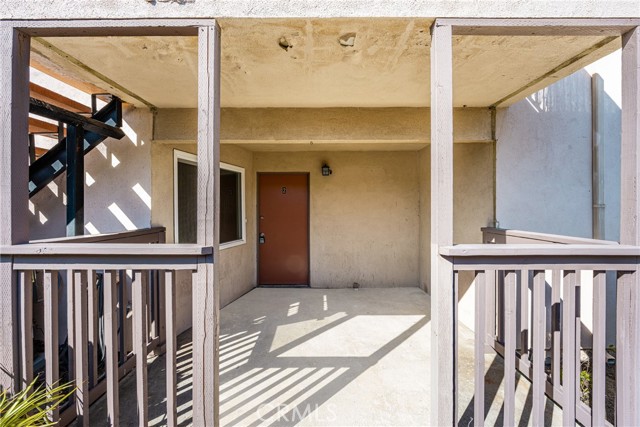 Detail Gallery Image 3 of 17 For 121 S Illinois St #2,  Anaheim,  CA 92805 - 2 Beds | 1 Baths