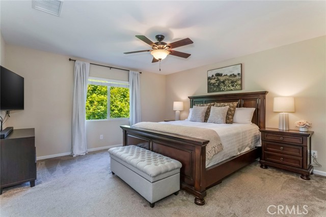 17138 Hickory Ridge Court, Canyon Country CA: https://media.crmls.org/medias/c6673460-1a5b-4977-b8f7-20d20349b4f6.jpg