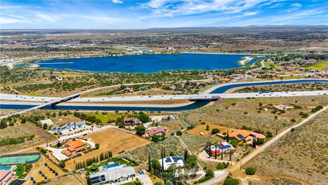 Detail Gallery Image 63 of 75 For 125 Lakeview Dr, Palmdale,  CA 93551 - 4 Beds | 3 Baths