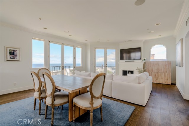 300 19TH Street, Manhattan Beach CA: https://media.crmls.org/medias/c6687268-f0d9-4779-97b4-55c392918133.jpg