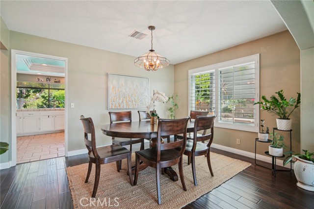 Detail Gallery Image 8 of 58 For 21159 via Noriega, Yorba Linda,  CA 92887 - 4 Beds | 3 Baths