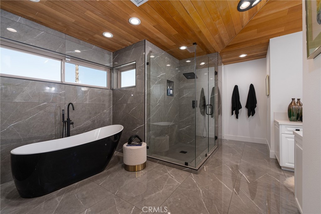 MLS #OC25224944 image #28