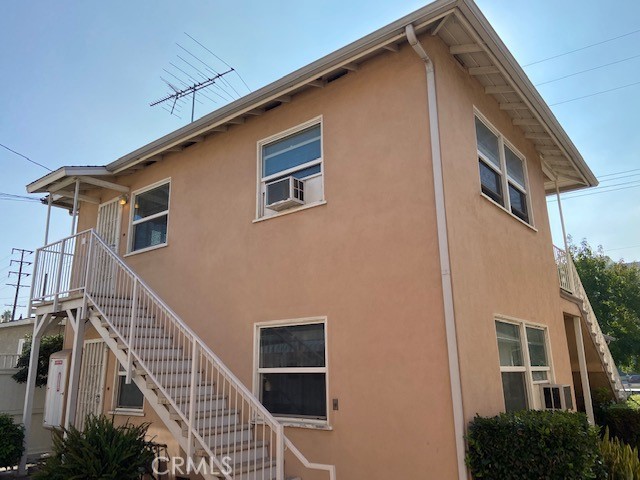 3311 W Alameda Avenue, Burbank, California 91505, 1 Bedroom Bedrooms, ,1 BathroomBathrooms,Residential Lease,For Rent,3311 W Alameda Avenue,CRGD24193146