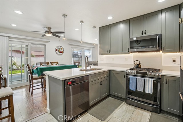 Detail Gallery Image 15 of 44 For 23616 Atmore Ave, Carson,  CA 90745 - 4 Beds | 2 Baths