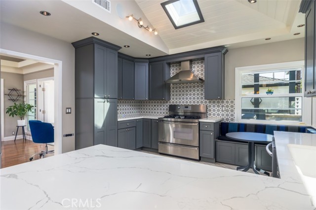 Detail Gallery Image 21 of 51 For 264 Ravenna, Long Beach,  CA 90803 - 2 Beds | 1 Baths