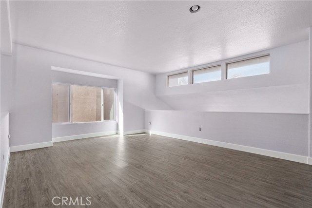Detail Gallery Image 29 of 41 For 3327 Deaver Dr, Corona,  CA 92882 - 3 Beds | 3 Baths