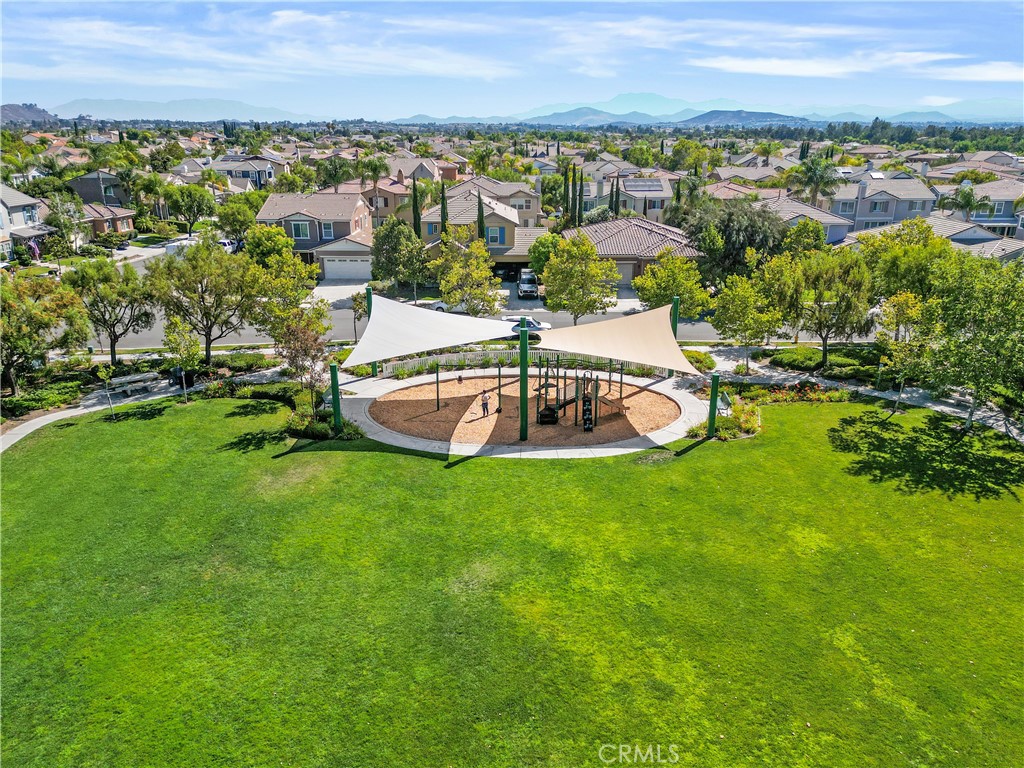 https://media.crmls.org/medias/c66ace98-0bdd-4994-8456-b968cbc2bf35.jpg?preset=X-Large