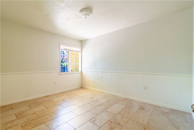 44655 Fig Avenue, Lancaster CA: https://media.crmls.org/medias/c66c56e4-571b-4efe-8e45-eb0340696e03.jpg