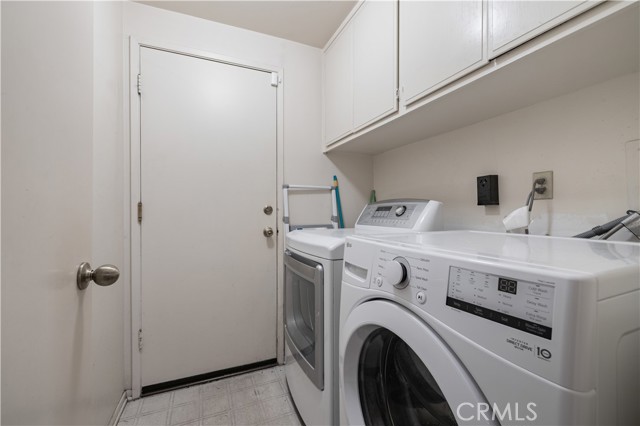 Detail Gallery Image 18 of 22 For 24103 Clearbank, Newhall,  CA 91321 - 4 Beds | 3 Baths