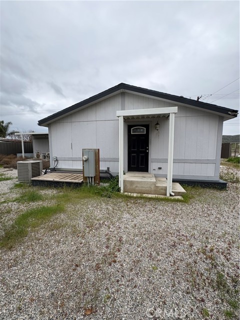 Detail Gallery Image 21 of 29 For 32810 Olive, Winchester,  CA 92596 - 4 Beds | 2 Baths